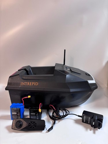 Intrepid bait boat - boat,