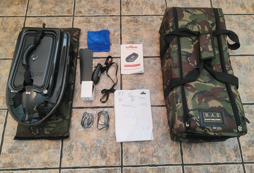 Boatman actor plus compass - boatman,