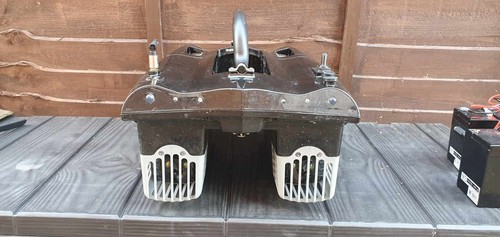 Waverunner shuttle bait boat - shuttle,