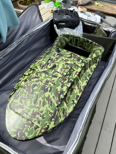 Lake reaper camo bait - reaper, boat